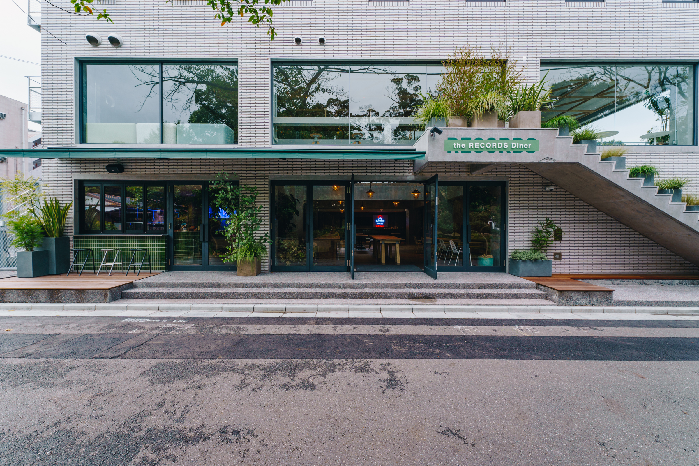 the RECORDS Diner  10/22（土）グランドオープン！のイメージ写真