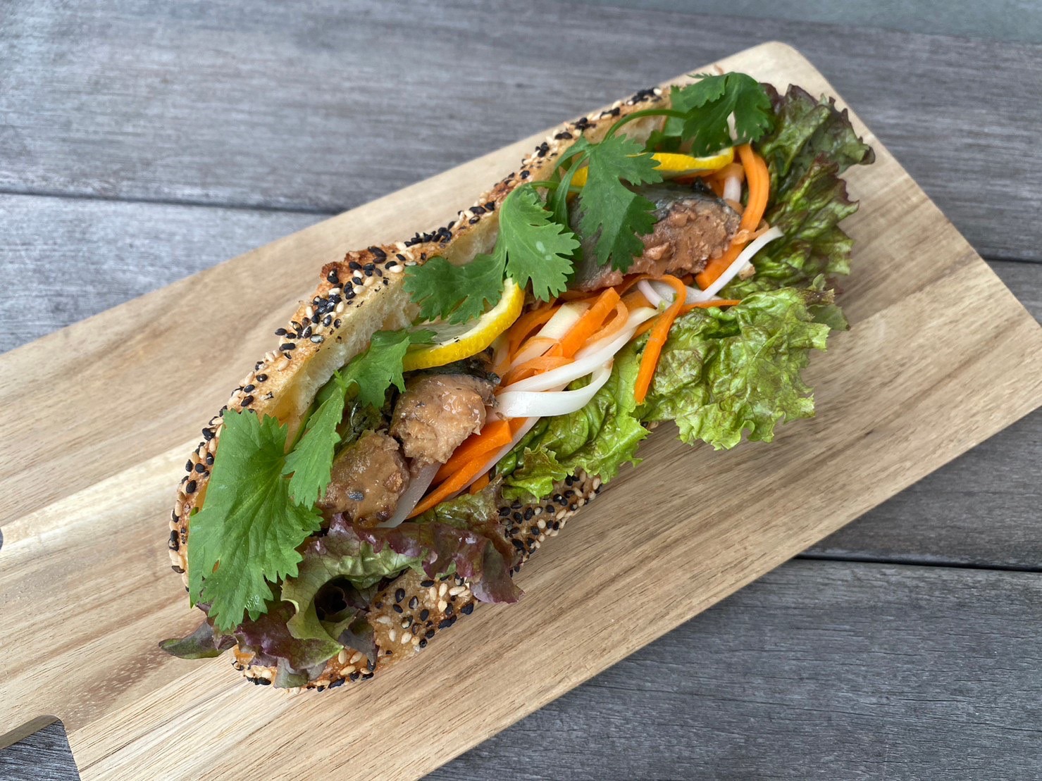 トイット5th Anniversary  Bread 白と赤のポテトイット　限定販売のイメージ写真